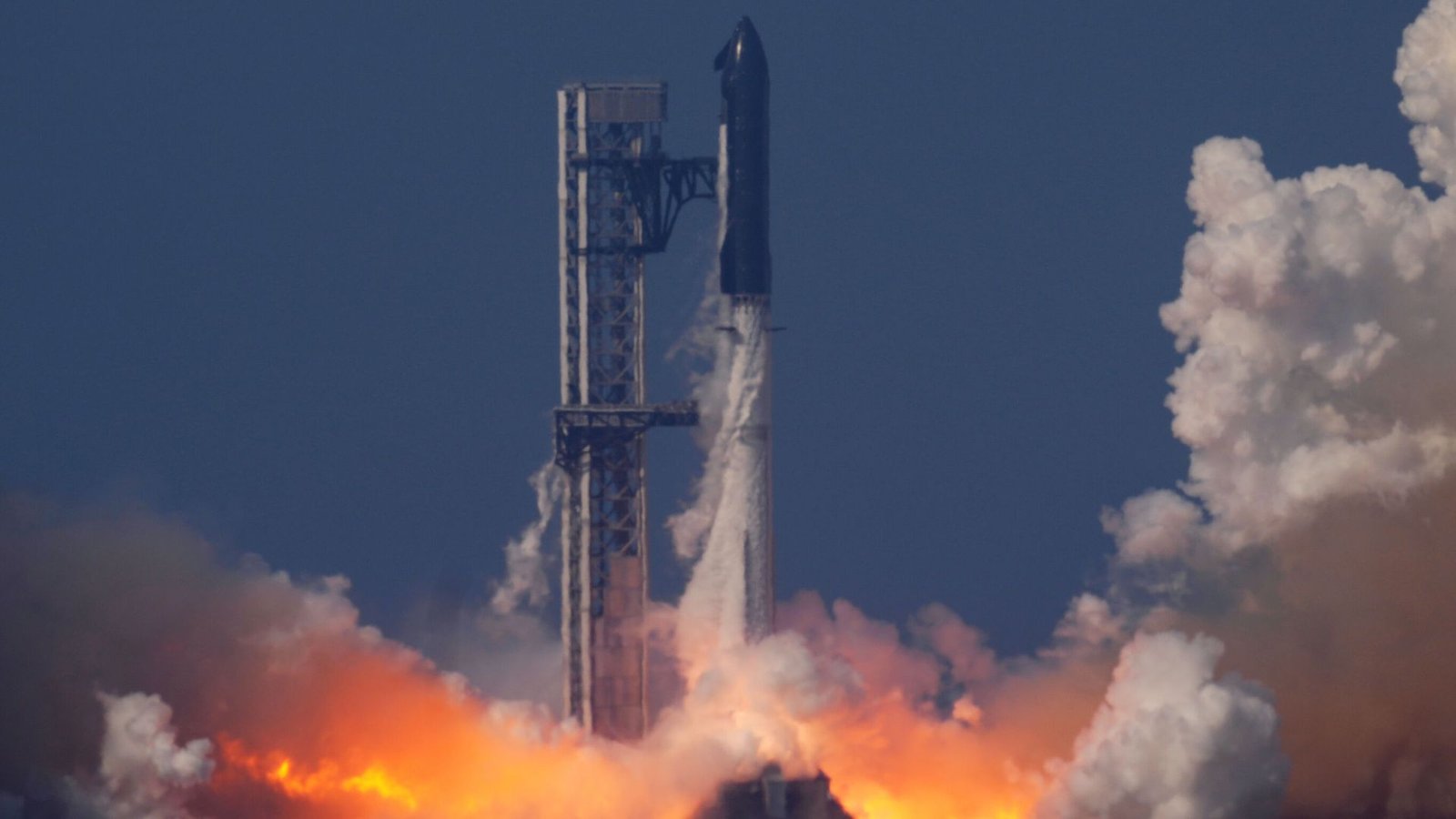 SpaceX launches high-stakes test flight as record-breaking stock market debut looms