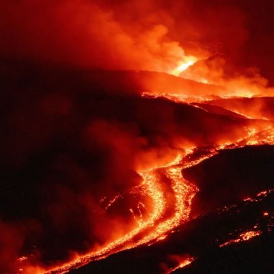 US tourist killed by lightning strike on Mount Etna during hike in restricted area